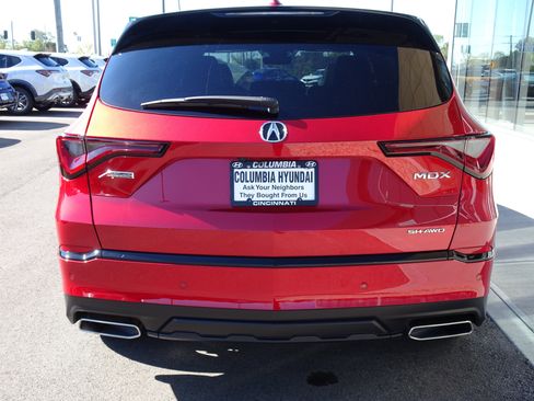 Used 2024 Acura MDX A-Spec image 4
