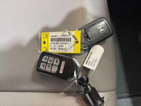 Used 2020 Honda Odyssey EX-L image 30