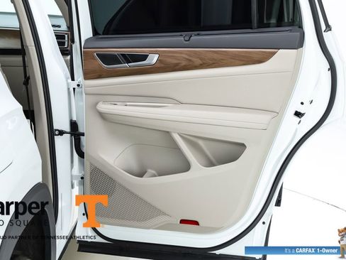 Used 2025 Volkswagen Atlas SE w/ Panoramic Sunroof Package image 31