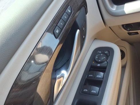 Used 2019 GMC Terrain Denali w/ Advanced Safety Package AWD/4WD image 29