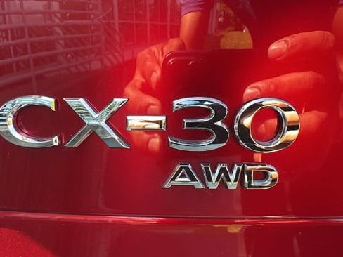 Used 2025 MAZDA CX-30 AWD 2.5 S w/ Preferred Package image 13
