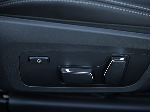 New 2026 BMW M240i Coupe w/ Premium Package image 23