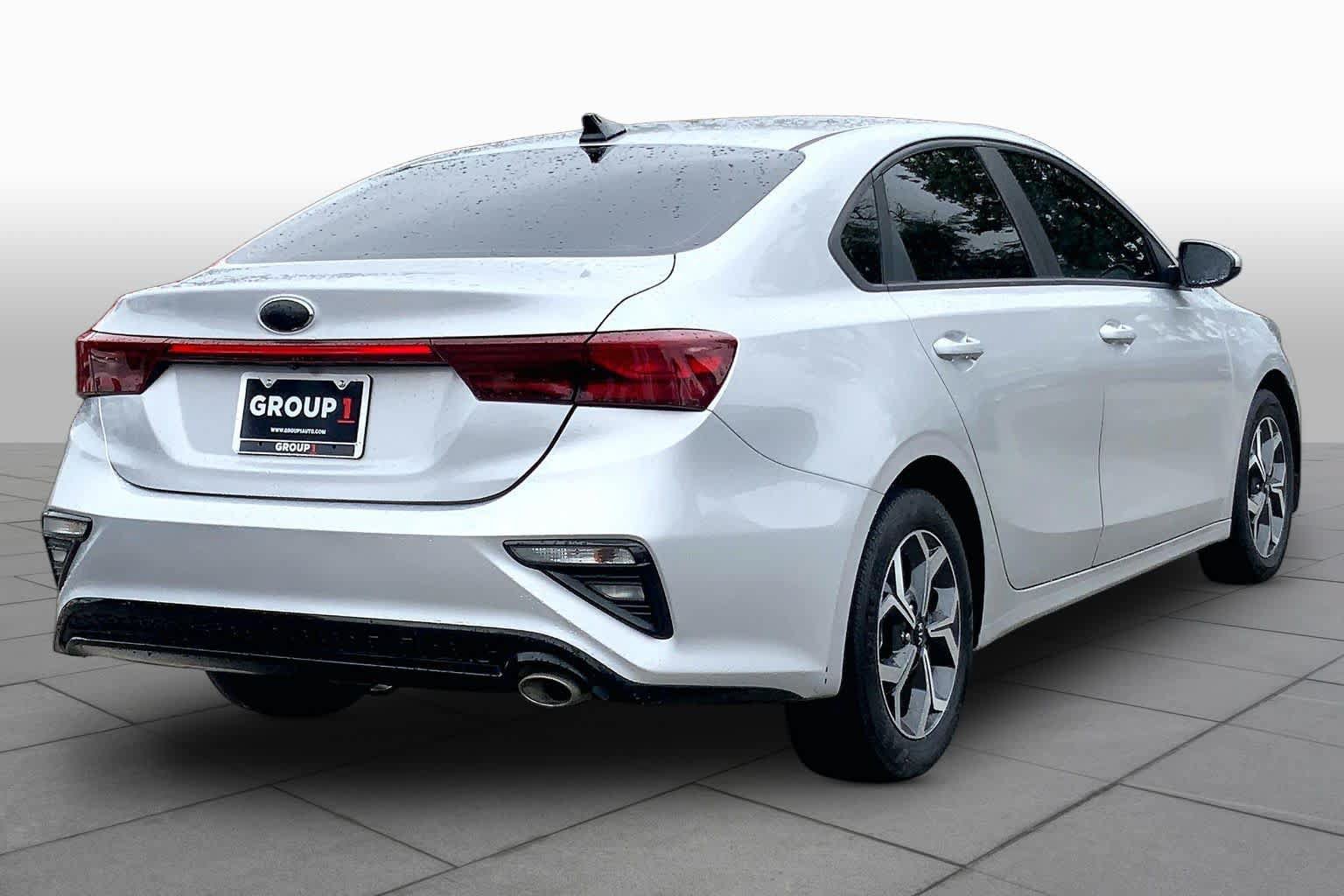 Used 2021 Kia Forte LXS FWD image 11