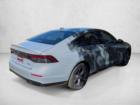 New 2025 Honda Accord EX-L image 5