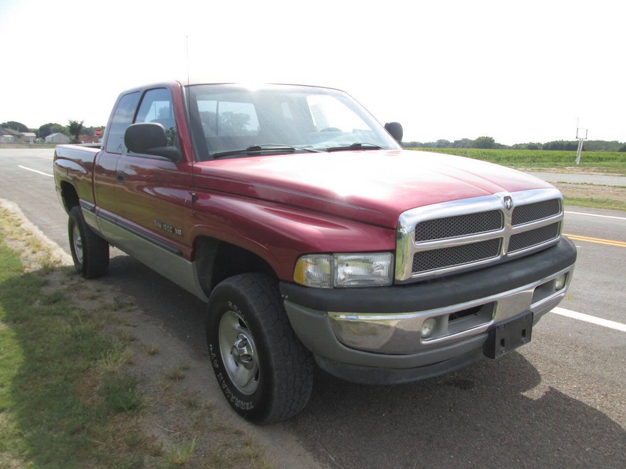 Used 1999 Dodge Ram 1500 Truck 4x4 Quad Cab image 9
