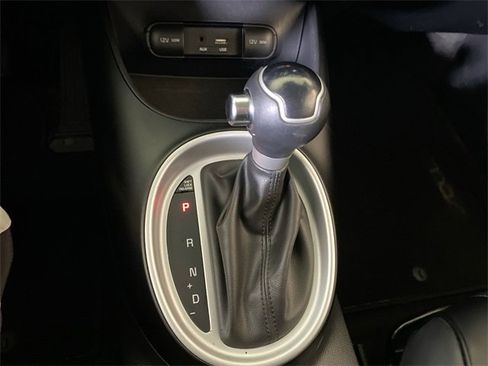 Used 2017 Kia Soul image 40