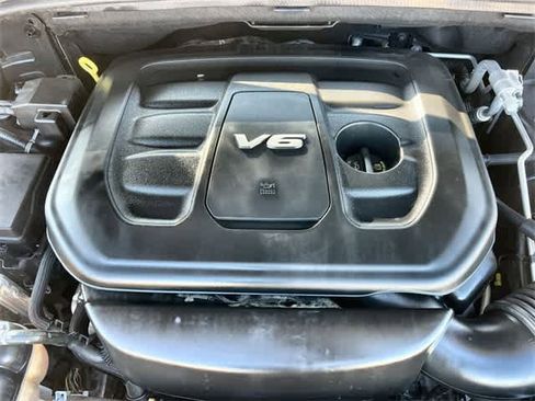 Used 2018 Jeep Grand Cherokee Summit image 10