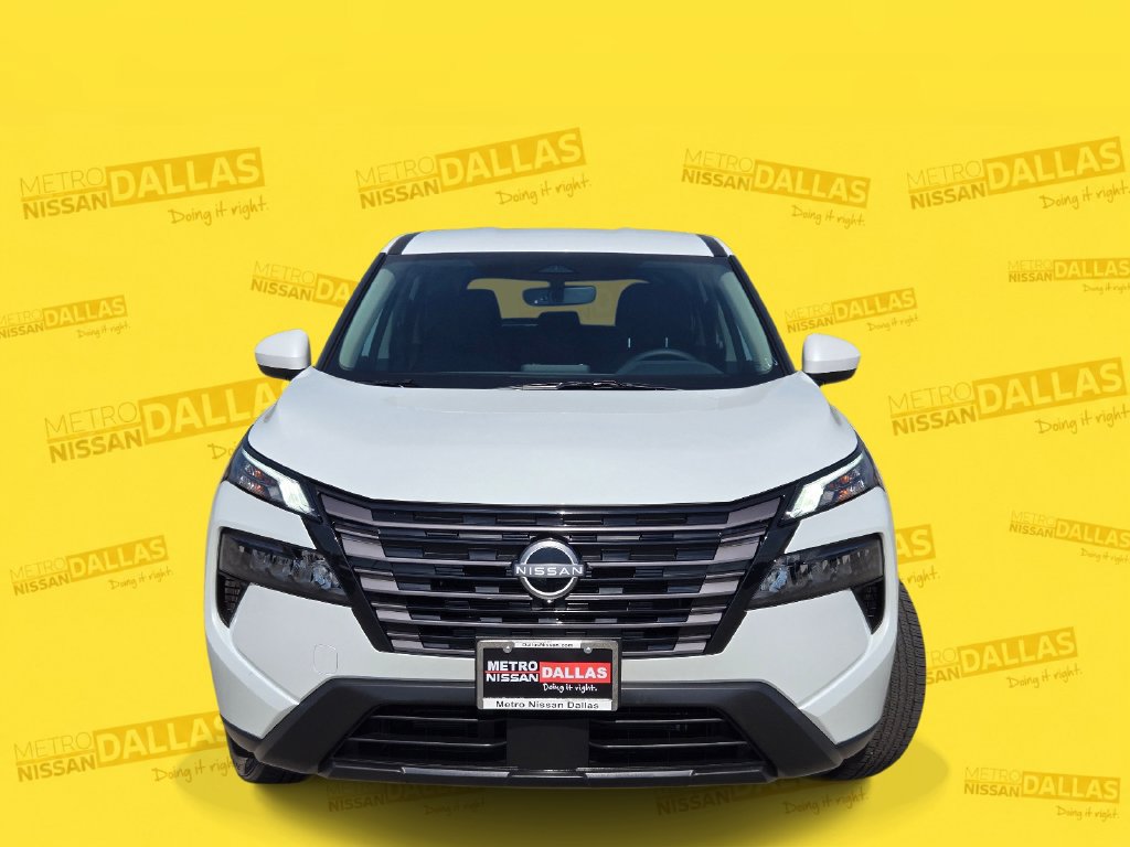 New 2026 Nissan Rogue SV FWD image 2