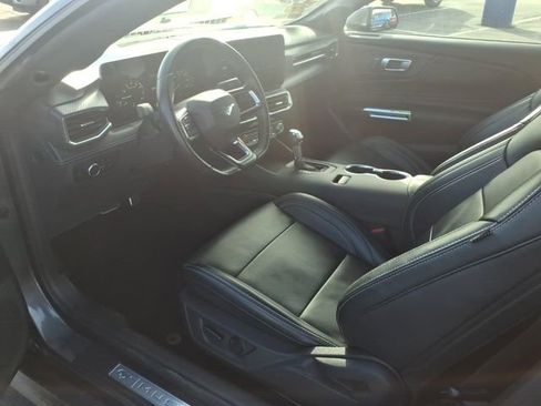 Certified 2025 Ford Mustang Premium image 12