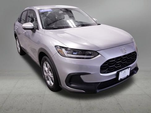 Certified 2023 Honda HR-V LX image 9