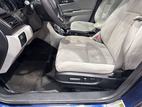 Used 2014 Honda Accord EX image 97