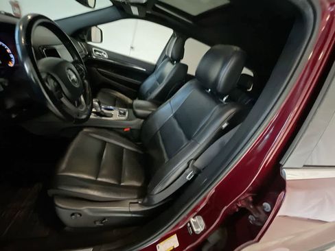 Used 2022 Jeep Grand Cherokee Limited image 11