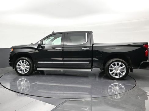 Used 2026 Chevrolet Silverado 1500 High Country AWD/4WD image 2