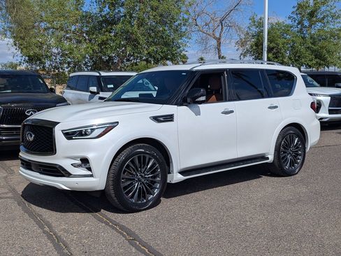 Certified 2024 INFINITI QX80 Sensory AWD/4WD image 2