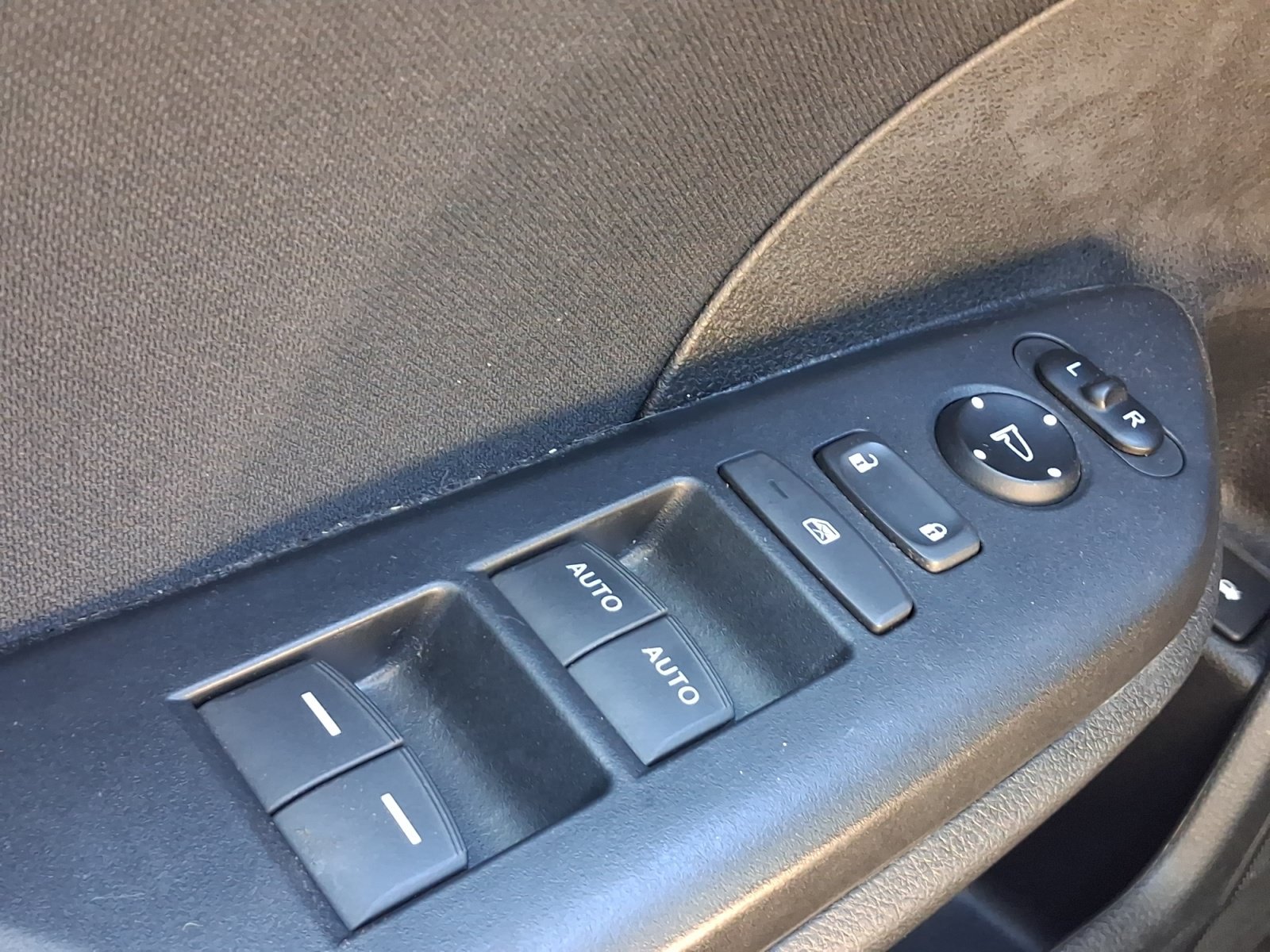 Used 2019 Honda Civic EX image 12