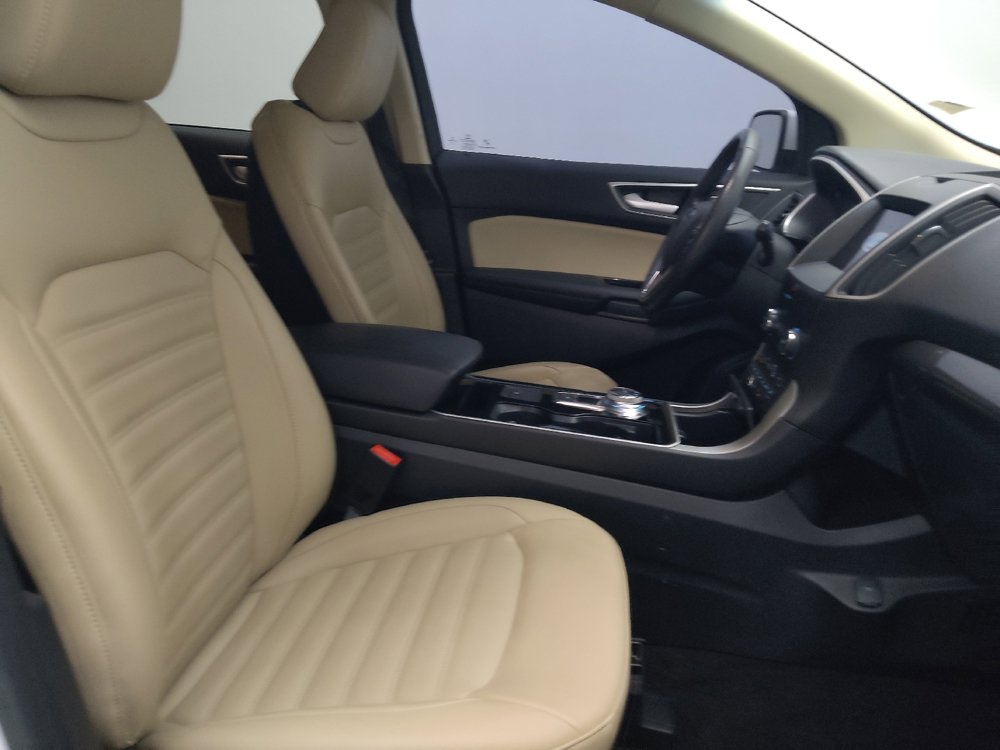 Used 2020 Ford Edge SEL w/ Convenience Package FWD image 21