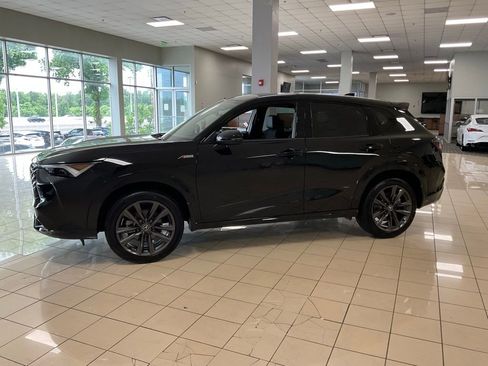 Certified 2025 Acura ADX A-Spec AWD/4WD image 4
