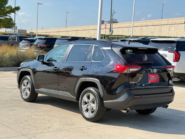 Used 2025 Toyota RAV4 XLE FWD image 6