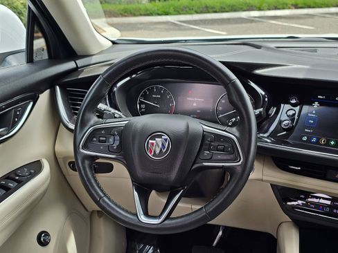 Used 2023 Buick Envision Preferred image 21