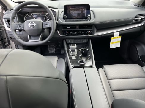 New 2026 Nissan Rogue SV w/ SV Premium Package image 17