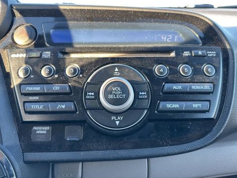 Used 2013 Honda Insight EX image 25