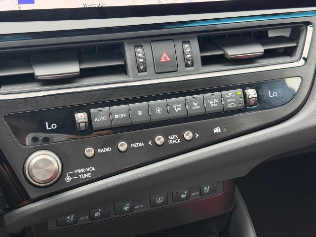 Used 2025 Lexus ES 350 F Sport w/ Accessory Package (Z1) FWD image 24