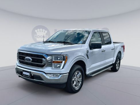 Used 2023 Ford F150 XLT w/ XTR Package AWD/4WD image 5