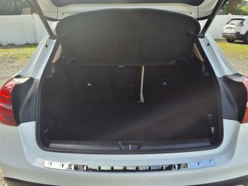 Used 2019 Mercedes-Benz GLA 250 4MATIC image 13