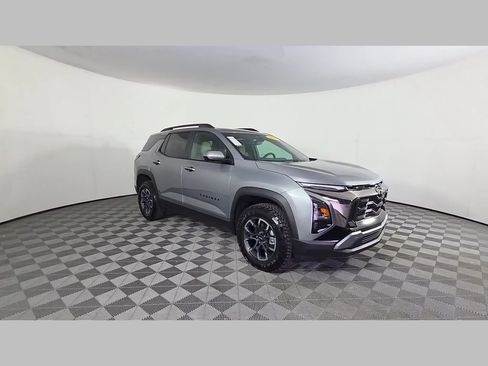 Used 2026 Chevrolet Equinox ACTIV AWD/4WD image 53