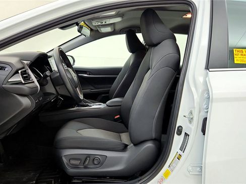 Certified 2023 Toyota Camry LE image 32