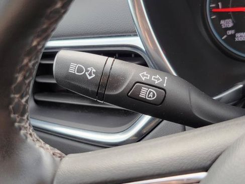 Used 2024 Chevrolet Equinox LT FWD image 13