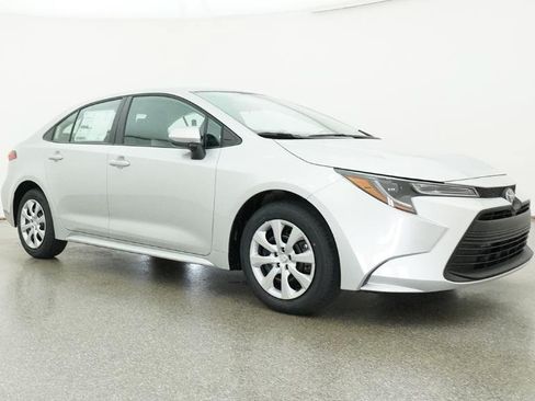 New 2026 Toyota Corolla LE FWD image 39