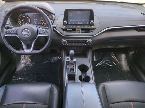 Used 2020 Nissan Altima 2.5 SR image 14