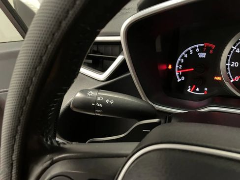 Used 2022 Toyota Corolla SE FWD image 21