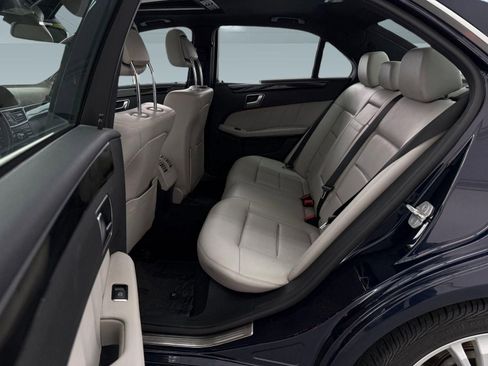Used 2013 Mercedes-Benz E 350 Sedan image 12