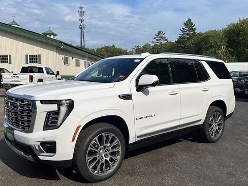 New 2026 GMC Yukon Denali w/ Sun & Power Step Package AWD/4WD image 1