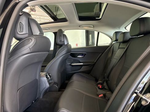Used 2023 Mercedes-Benz C 300 4MATIC Sedan image 12