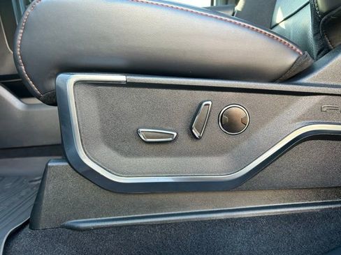 Used 2025 Ford F150 Raptor image 27