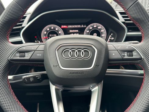 Used 2025 Audi Q3 2.0T Premium Plus w/ Premium Plus Package image 24
