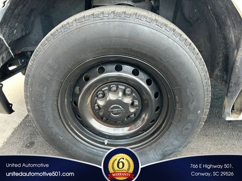 Used 2017 Nissan NV 2500 S RWD image 18