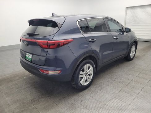 Used 2018 Kia Sportage LX image 9