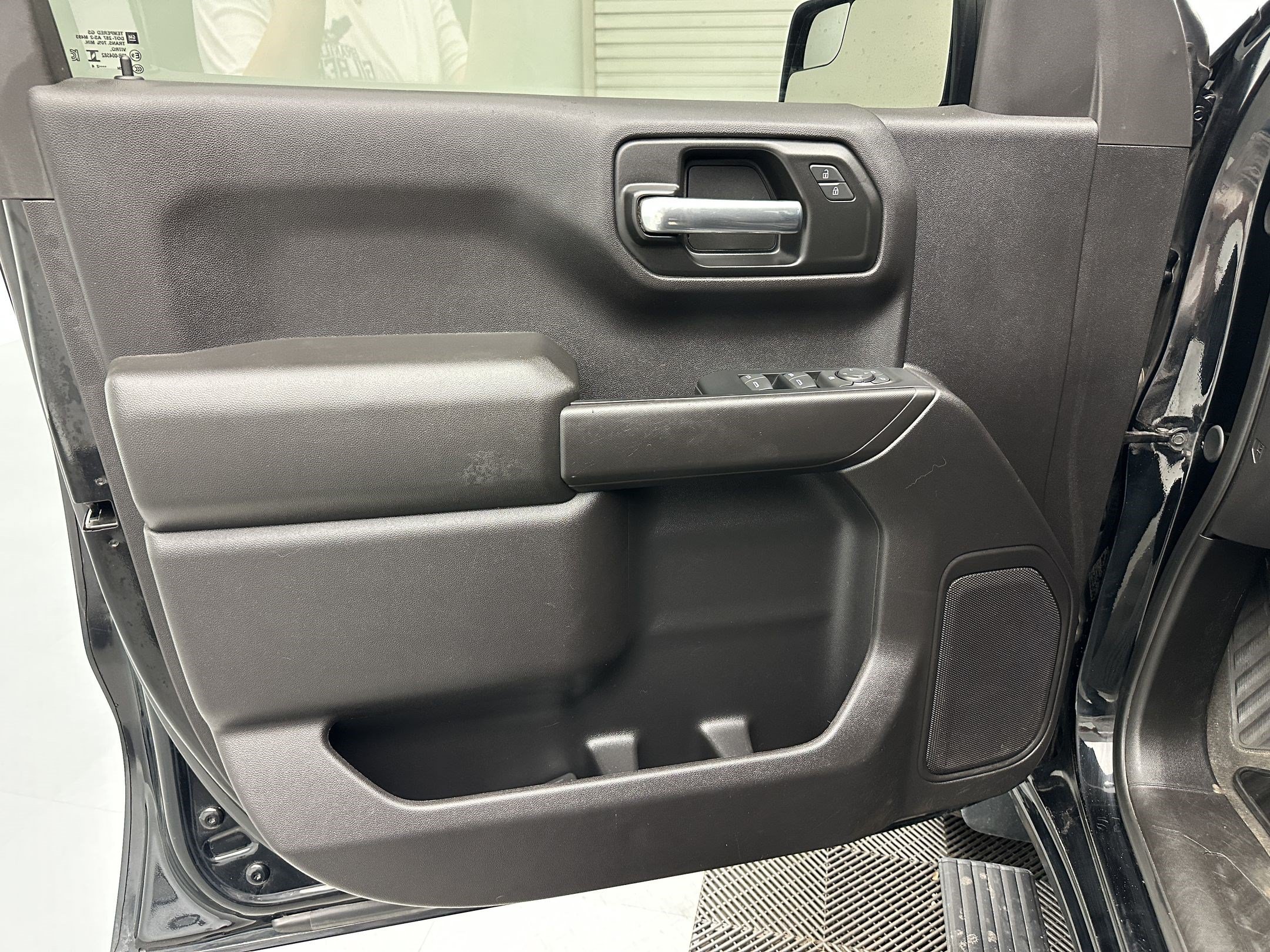 Certified 2024 Chevrolet Silverado 1500 Custom Trail Boss AWD/4WD image 14