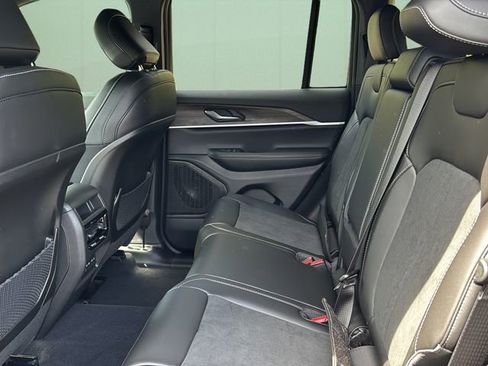 New 2026 Jeep Grand Cherokee Altitude RWD image 29