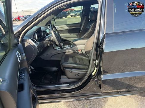 Used 2019 Jeep Grand Cherokee SRT AWD/4WD image 9