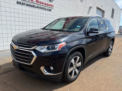 Used 2020 Chevrolet Traverse LT w/ LT Premium Package