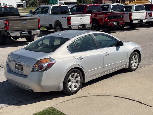 Used 2009 Nissan Altima 2.5 SL w/ SL Pkg FWD image 6