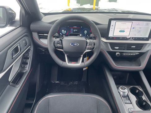 New 2026 Ford Explorer ST w/ Sun And Sound Package image 18