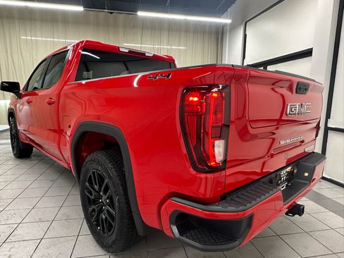 Certified 2025 GMC Sierra 1500 Elevation AWD/4WD image 11