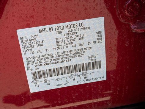 Used 2025 Ford Explorer ST-Line w/ ST-Line Street Pack AWD/4WD image 37