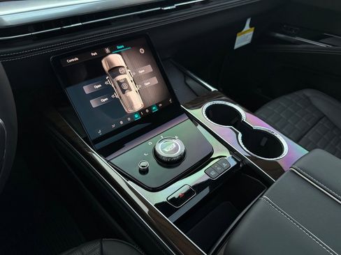 Used 2026 Cadillac Escalade Platinum Sport w/ LPO, ONYX Package image 49